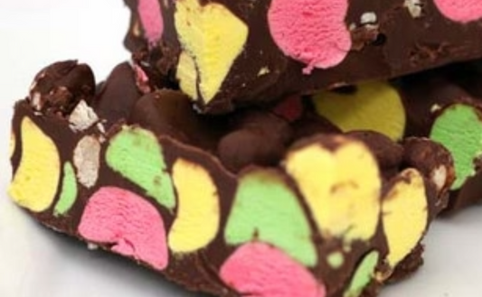 Fresh Rocky Road Cake Wellington | Nada Bakery