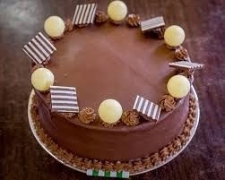 Chocolate Gateaux – 8-Inch Fresh Handmade Cake