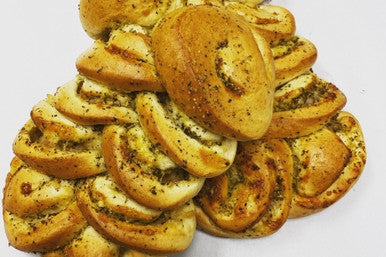 GARLIC, CHEESE AND HERB PULL-APART